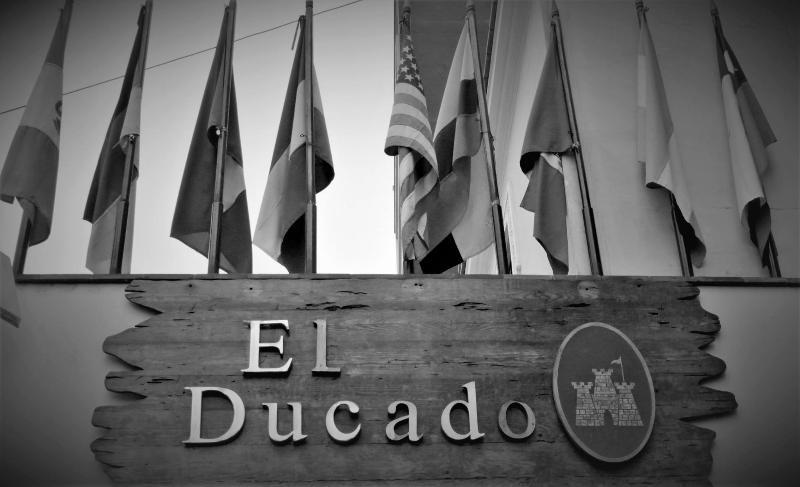 Hotel El Ducado Ліма Екстер'єр фото